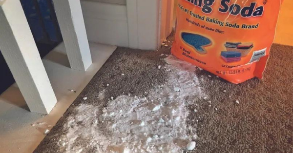 Spread baking soda