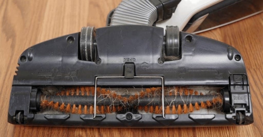 Clean a Vacuum Brush