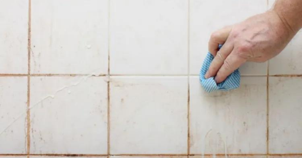Clean the Tiles